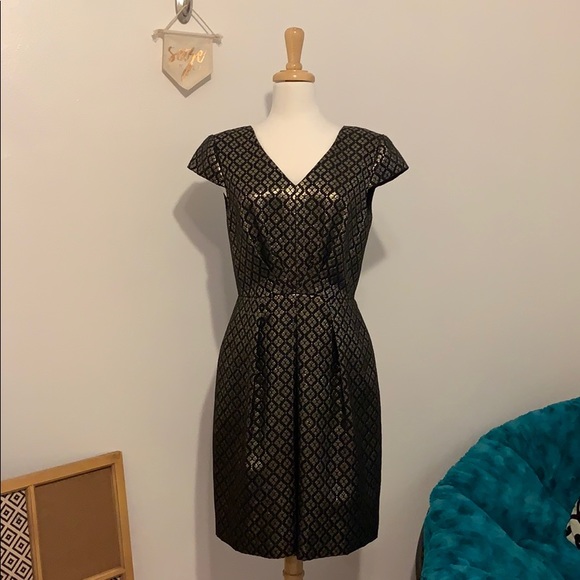 Daniel Cremieux Dresses & Skirts - Daniel Cremieux, gold and black dress, size 8